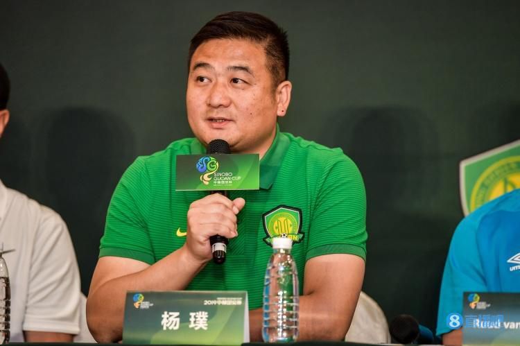 【比赛焦点瞬间】第5分钟，蒂莱曼斯中场长传，贝利单刀球打门被埃德森扑出。
